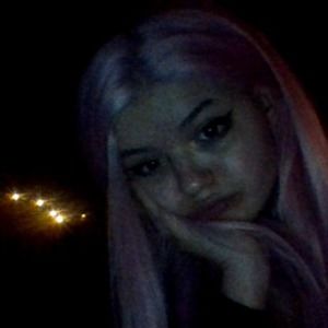 Meet your Posher, Makayla